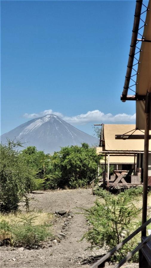 Africa Safari Lake Natron Mtowabaga 외부 사진