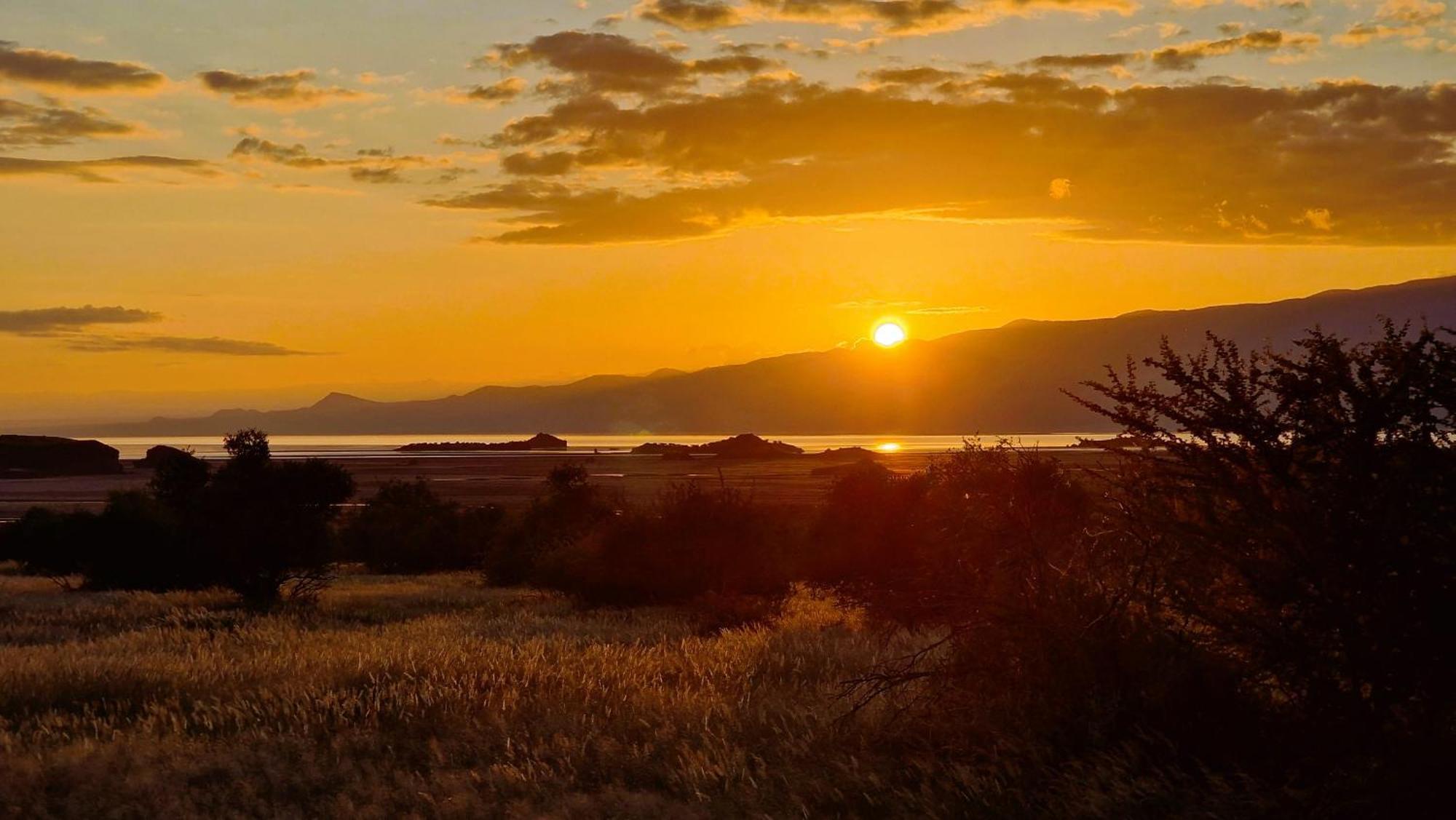 Africa Safari Lake Natron Mtowabaga 외부 사진